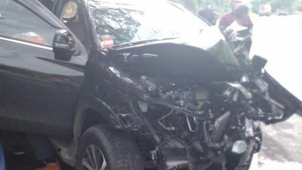 Ngebut Saat Angin Kencang, Mobil Alami Kecelakaan di Tol Tangerang