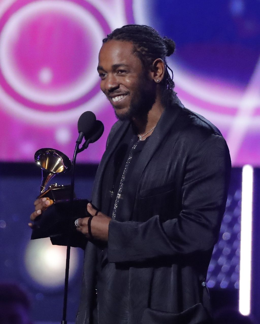 60th Annual Grammy Awards – Show – New York, U.S., 28/01/2018 – Kendrick Lamar accepts the best rap album Grammy for 
