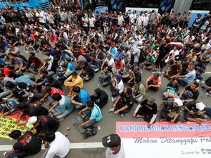 Fakta Seputar Demo Sopir Taksi Online di Kemenhub