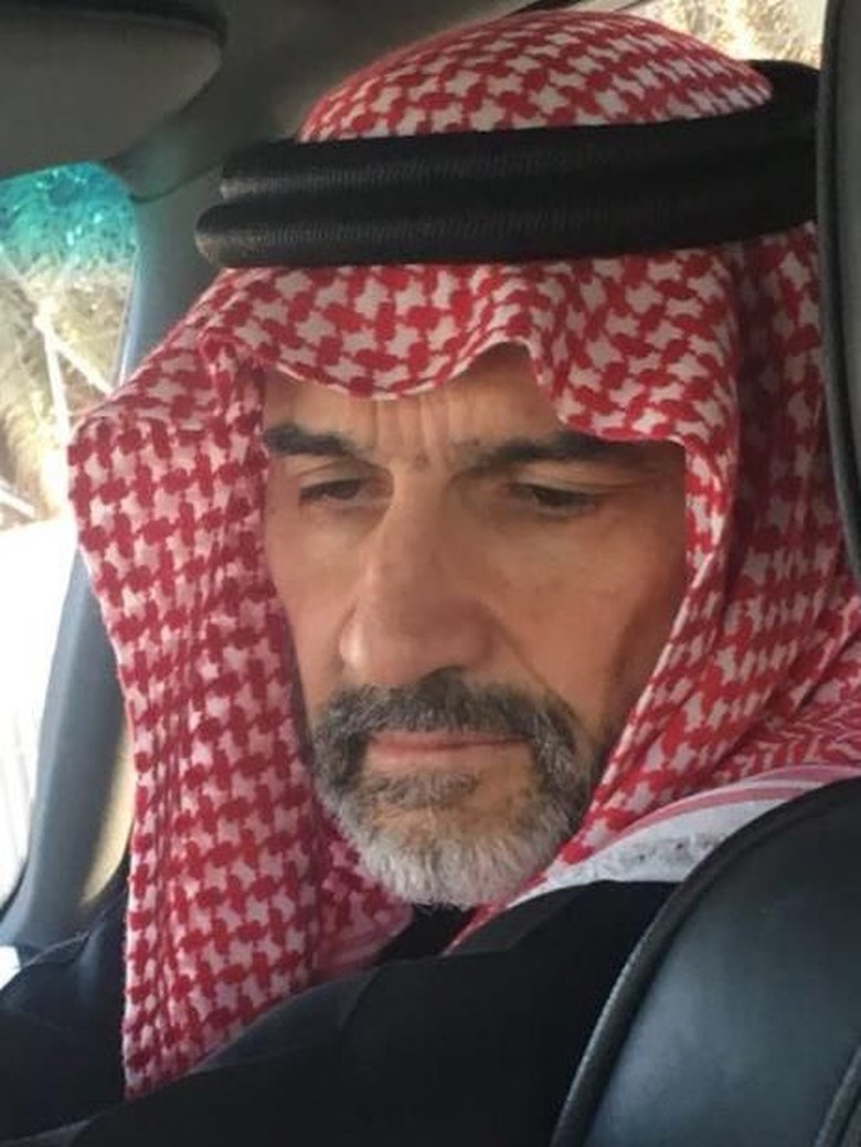 Putri Pangeran Alwaleed Posting Foto Ayahnya Usai Bebas Putri Pangeran Alwaleed Posting Foto Ayahnya Usai Bebas