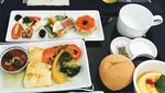 Intip Keseruan Momo Geisha Cicip Makanan Enak Saat Traveling