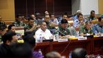 Komisi I DPR Rapat dengan Panglima TNI dan Menhan