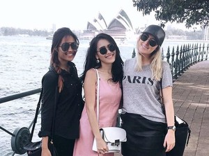 Ayu Ting Ting Punya Geng Bule, Bintang Glee Gantung Diri