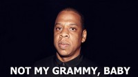Jay-Z dengan wajah datarnya karena gagal membawa pulang piala meski mendapatkan nominasi terbanyak tahun ini. Foto: Istimewa
