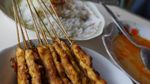 Lapar Malam-malam Netizen Pilih Jajan Sate Ayam Enak Ini