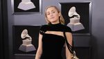 Duh, Miley Cyrus Kembali Nakal