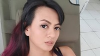 Di usianya yang hampir kepala 4, Yeyen Lidya tetap cantik awet muda. (Foto: instagram/Yeyen78)