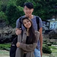 Pebasket Vincent Rivaldi Kosasih dikenal sebagai Big Man juga pemain kunci Indonesia. Ia memiliki pasangan bernama Anelya. Foto: Instagram