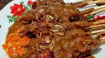 Lapar Malam-malam Netizen Pilih Jajan Sate Ayam Enak Ini