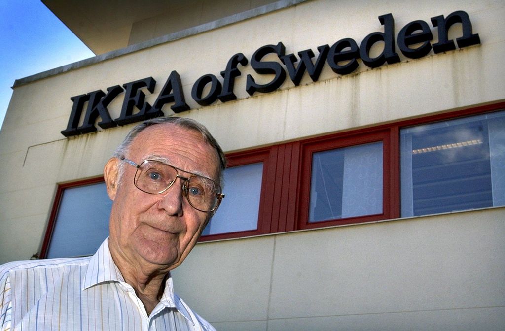 FILE PHOTO: Ingvar Kamprad, founder of Swedish multinational furniture retailer IKEA, is seen at company's head office in Almhult, Sweden August 6, 2002. TT News Agency/Claudio Bresciani via REUTERS/File photo      ATTENTION EDITORS - THIS IMAGE WAS PROVIDED BY A THIRD PARTY. SWEDEN OUT. NO COMMERCIAL OR EDITORIAL SALES IN SWEDEN