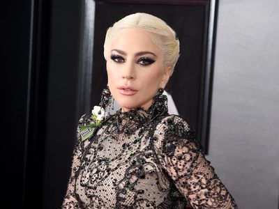 Ada Lady Gaga dan Rihanna, 8 Selebritis yang Idap Gangguan Tidur