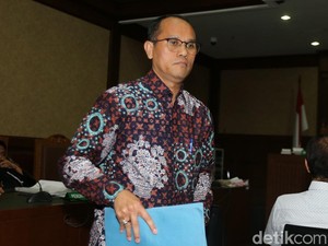 KPK Panggil Direktur Kemendagri Drajat Wisnu Terkait Kasus e-KTP