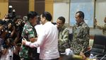 Foto: Marsekal Hadi Berseragam Loreng Saat Rapat Perdana di DPR