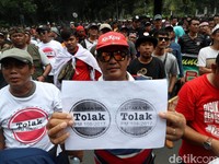 Fakta Seputar Demo Sopir Taksi Online di Kemenhub