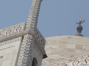 Mengintip Sejarah Megahnya Arsitektur Taj Mahal di India