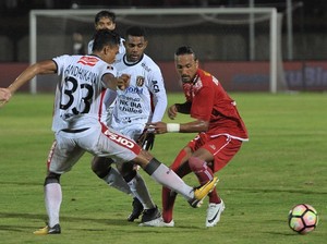 Lolos ke Semifinal Piala Presiden, Fokus Bali United Terbelah