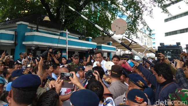 Fakta Seputar Demo Sopir Taksi Online di Kemenhub