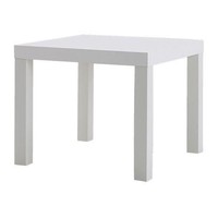 Lack, meja dengan desain kokoh berwarna putih ini juga jadi salah satu best seller IKEA. Satu meja Lack bisa digunakan sebagai meja santai, sementara empat meja Lack bisa disatukan menjadi meja TV atau ruang tamu. Foto: IKEA