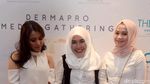 Pose Bilqis Khumairah Razak, Putri Ayu Ting Ting