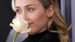 Miley Cyrus Ternyata Belum Benar-benar Insaf