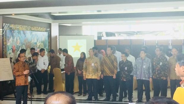  Pratikno mengatakan penyerahan arsip bersejarah ke ANRI memang rutin dilakukan oleh Kementerian Sekretariat Negara. Untuk itu, pihaknya pun diganjar Akreditasi A oleh ANRI.