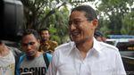Foto: Berkalung dan Berseragam Gerindra, Sandi Penuhi Panggilan Polda