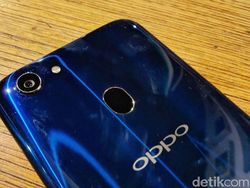 Penampakan Oppo F5 Kelir Biru yang Menggoda