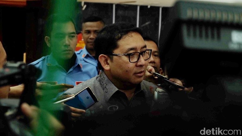 Fadli Zon Prediksi Pilpres 2019 Rematch Jokowi vs Prabowo Fadli Zon Prediksi Pilpres 2019 Rematch Jokowi vs Prabowo