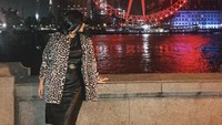 Dia telah berkunjung ke beragam destinasi di Amerika, Meksiko, London, dan Paris. (officialjessicacaban/Instagram)