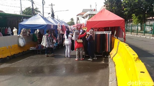  Bus TransJ Tanah Abang Explorer belum beroperasi, Selasa (30/1/2018)