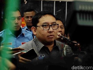 Fadli Zon: Jangan Bebani Proyek Infrastruktur dengan Pencitraan