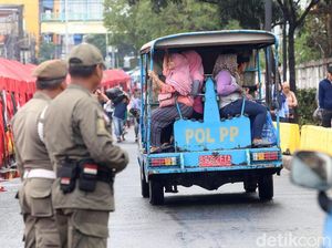 Penataan Tanah Abang Dinilai Coba-coba, Sopir Mikrolet Jadi Korban