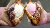 Nah, croissant patut diakui sebagai pastry yang cocok dipadukan dengan apapun. Disajikan bersama es krim, tampak enak dan menggoda ya! Foto: Istimewa