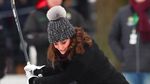 Lagi Hamil, Kate Middleton Asyik Main Hoki di Swedia
