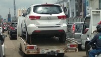 Namun belum dapat dipastikan apakah memang benar Esemka hanya mengganti emblem saja atau memproduksi mobil yang benar-benar baru. Foto: dok. Facaebook