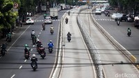 Jalan yang diusulkan untuk diganti nama itu mulai dari perempatan Jalan Jenderal Gatot Subroto ke arah Jalan Mampang Prapatan sampai Jalan Buncit Raya. Wali Kota Jakarta Selatan Tri Kurniadi menjelaskan Jalan Buncit Raya membentang dari persimpangan Jalan TB Simatupang sampai perempatan underpass Mampang Prapatan.