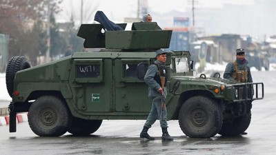 Foto: Pengamanan Ekstraketat Saat Jokowi Tiba di Afghanistan