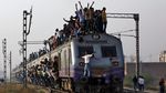 Bikin Merinding! Kereta di India Sampai Begini Lho