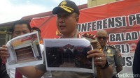 Setelah First Travel, kasus penipuan agen perjalanan haji dan umrah kembali terjadi. Polda Jawa Barat mengungkap soal penipuan yang dilakukan agen perjalanan PT Solusi Balad Lumampah (SBL). (Foto: Dony Indra Ramadhan/detikcom).