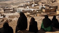 Adalah Al Samaha, desa di Mesir yang hanya dihuni oleh kaum hawa. Oleh Pemerintah setempat, desa itu memang dikhususkan bagi para janda dan wanita yang telah bercerai (Goran Tomasevic/Reuters)