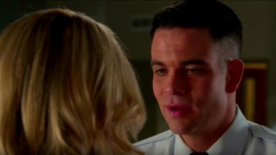 Adegan Kenangan Mark Salling Sebagai Puck di Glee Adegan Kenangan Mark Salling Sebagai Puck di Glee