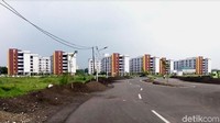 Rumah Susun Sederhana Sewa (Rusunawa) di Daan Mogot, Jakarta Barat diresmikan pembangunannya oleh Ahok pada Juni 2013 di atas lahan seluas 17,62 hektar. (Dok detikcom).