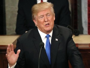 Trump Ungkap Memo Rahasia Soal Penyidikan Berkas Rusia FBI