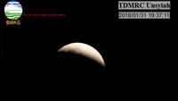 Fase gerhana bulan total dilihat dari Unsyiah (Foto: Screenshot Video YouTube BMKG)