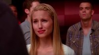 Ini adalah adegan saat Puck berkelahi dengan Fin karena Puck telah menghamili pacar Fin, Quinn Fabray. Foto: Glee Scenes