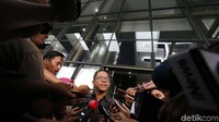 Ia diperiksa KPK sebagai saksi dalam kasus dugaan korupsi pengadaan mesin dan pesawat terbang yang menjerat Emirsyah Satar.