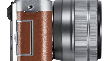 Sehingga cocok untuk mengambil gambar potrait maupun kelompok. Foto: Fujifilm