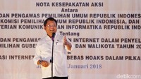 Sedangkan Kominfo sebagai pihak ketiga bertugas untuk menindaklanjuti laporan hasil pengawasan terkait konten internet dalam pelaksanaan pemilihan umum. Selain itu juga melakukan penanganan konten internet yang melanggar ketentuan UU dalam pelaksanaan pemilihan.