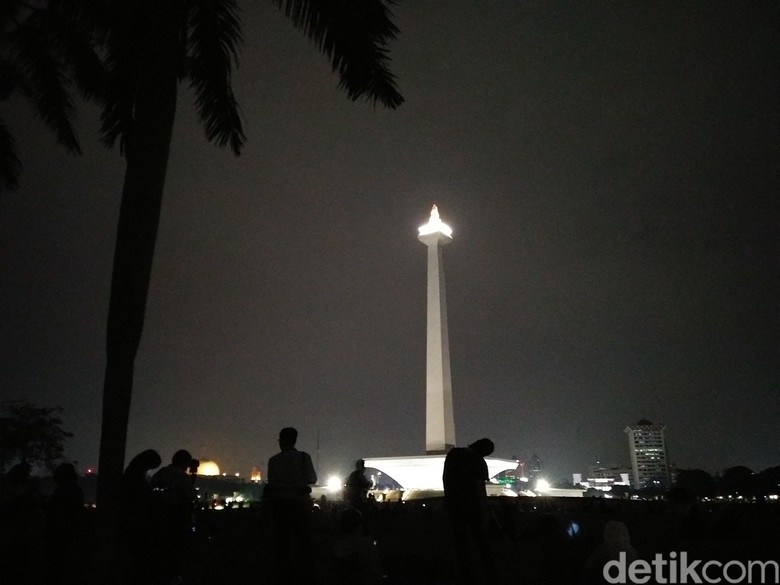 MUI, Muhammadiyah dan NU Kritik Tarawih Pemprov DKI di Monas MUI, Muhammadiyah dan NU Kritik Tarawih Pemprov DKI di Monas