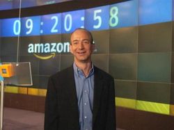 Potret Langka Orang Terkaya Dunia dengan Harta Rp 1.515 Triliun